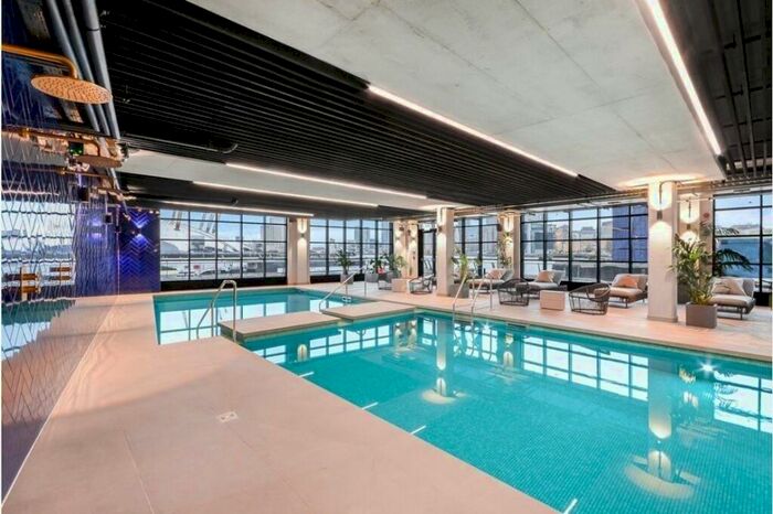 3 Bedroom Apartment To Rent In Orchard Place, London, E14