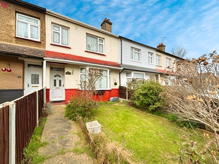 3 Bedroom Terraced House For Sale In High Dewar Road, Rainham, Kent, ME8