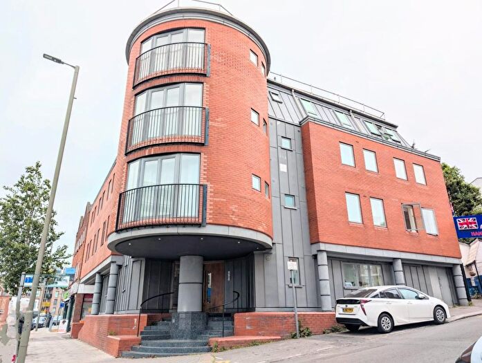 1 Bedroom Flat To Rent In Finchley Road, London, NW2