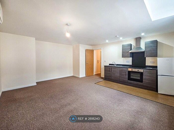 1 Bedroom Flat To Rent In Whitby House, Hereford, HR1