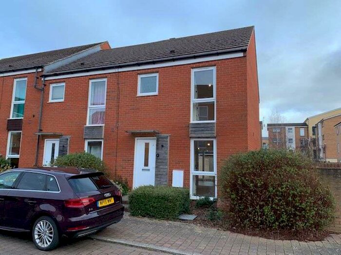 2 Bedroom Property To Rent In High Leaze Road, Bristol, BS34