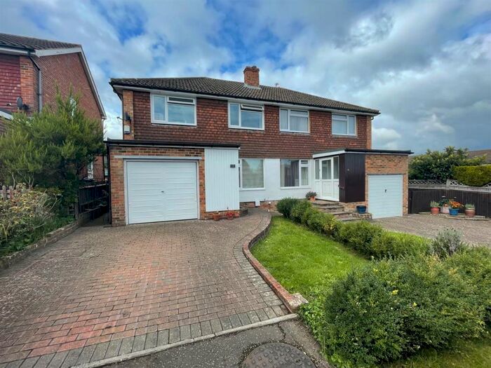 3 Bedroom House To Rent In Millbank, Burgess Hill, RH15