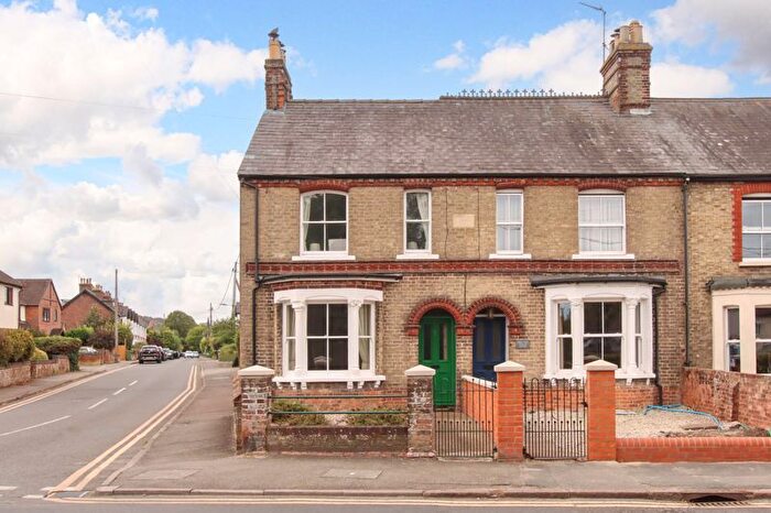4 Bedroom End Terrace House For Sale In Aylesbury Road, Wendover, HP22