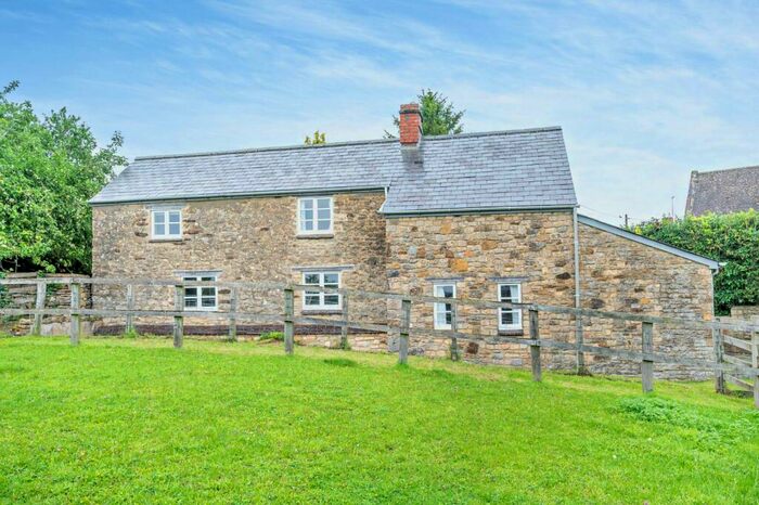 2 Bedroom House To Rent In Greatworth, Banbury, Oxfordshire, OX17