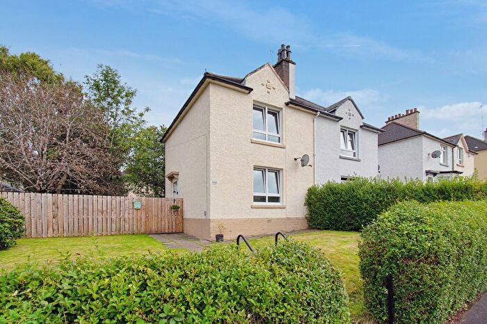 2 Bedroom Semi-Detached House To Rent In Mosspark Drive, Bellahouston, Glasgow, G52