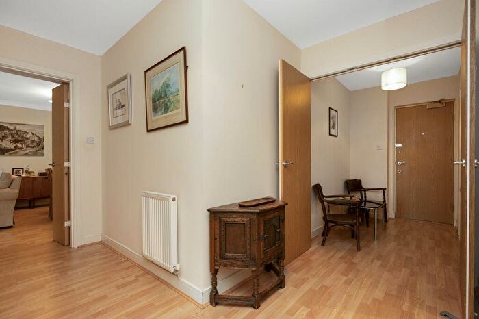 2 Bedroom Flat For Sale In (flat ), Barnton Grove, Barnton, Edinburgh, EH4
