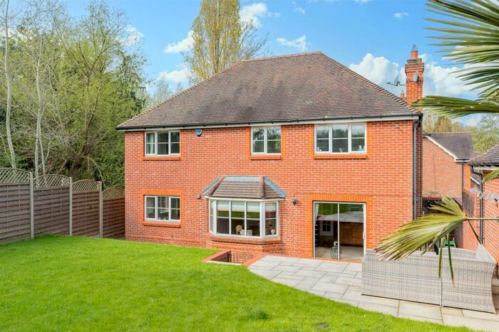 5 Bedroom Detached House For Sale In Little Brook Road, Roydon, Harlow, CM19