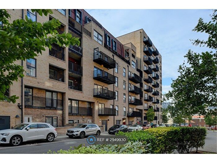 1 Bedroom Flat To Rent In Knowles Court, London, SE18