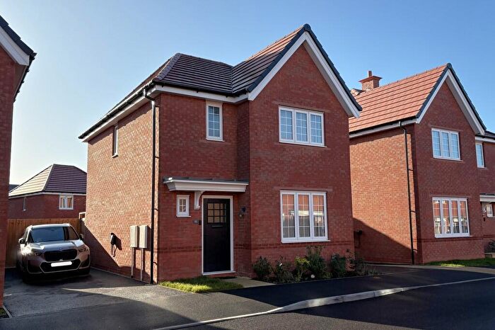 3 Bedroom Detached House For Sale In Healey Drive, Melton Mowbray, LE13