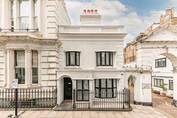 4 Bedroom Semi-Detached House To Rent In Courtfield Gardens, London, SW5