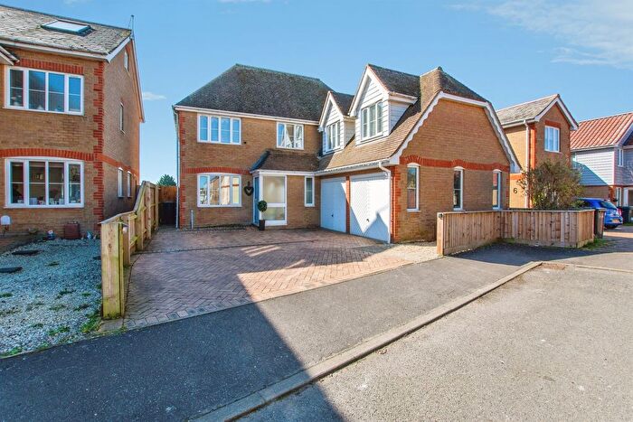 4 Bedroom Detached House For Sale In Mulberry Lea, Upwell, Wisbech, PE14
