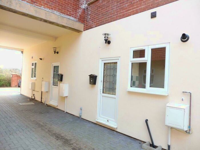2 Bedroom Terraced House To Rent In Victoria Heights, Roughton Road, Cromer, NR27