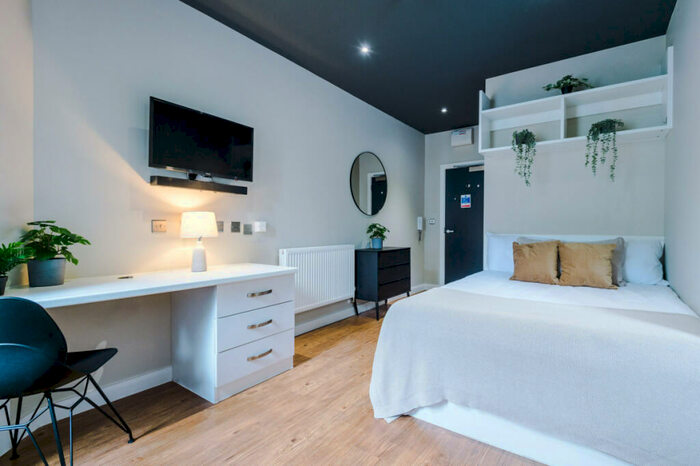 Studio To Rent In Flat, Upper New Walk, Leicester, LE1