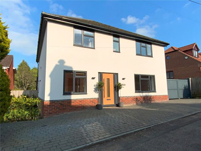 5 Bedroom Detached House For Sale In Elcot Lane, Marlborough, Wiltshire, SN8