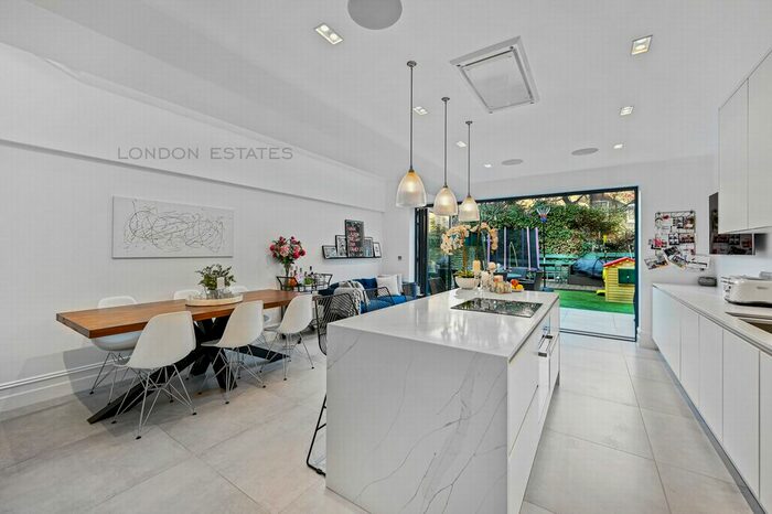 5 Bedroom Terraced House To Rent In Norroy Road, Putney, SW15