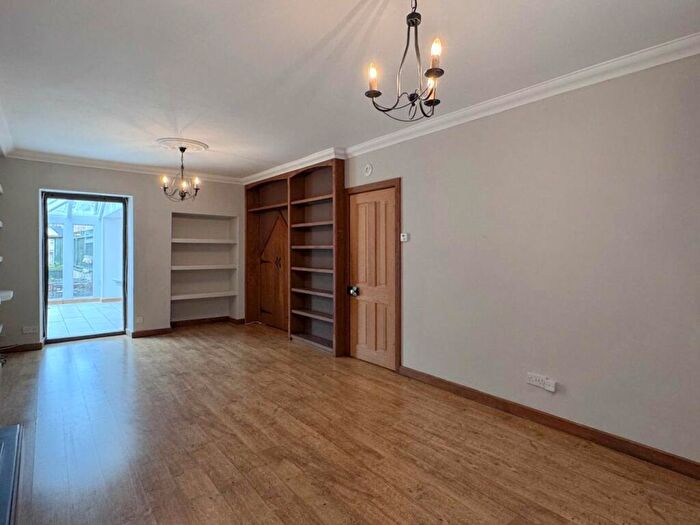 3 Bedroom Town House For Sale In Church Street, Builth Wells, LD2