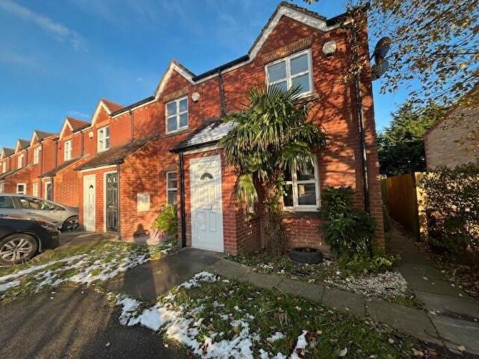 2 Bedroom House To Rent In Bierley House Avenue, Bradford, BD4