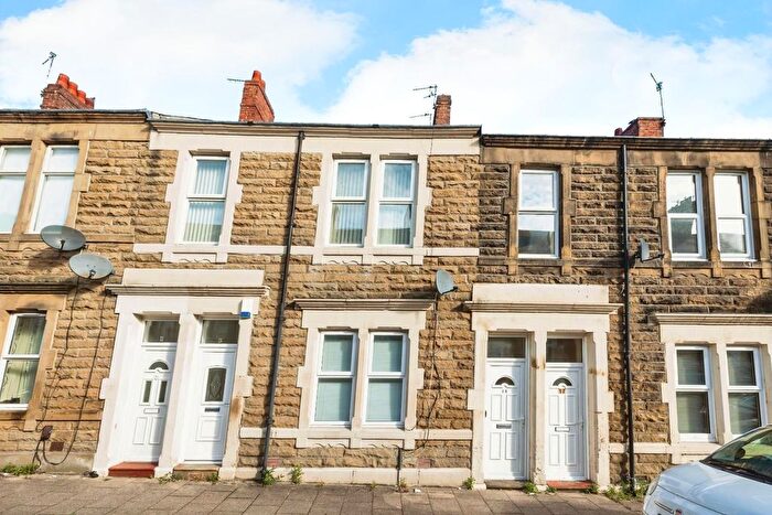 3 Bedroom Flat To Rent In Asher Street, Gateshead, NE10