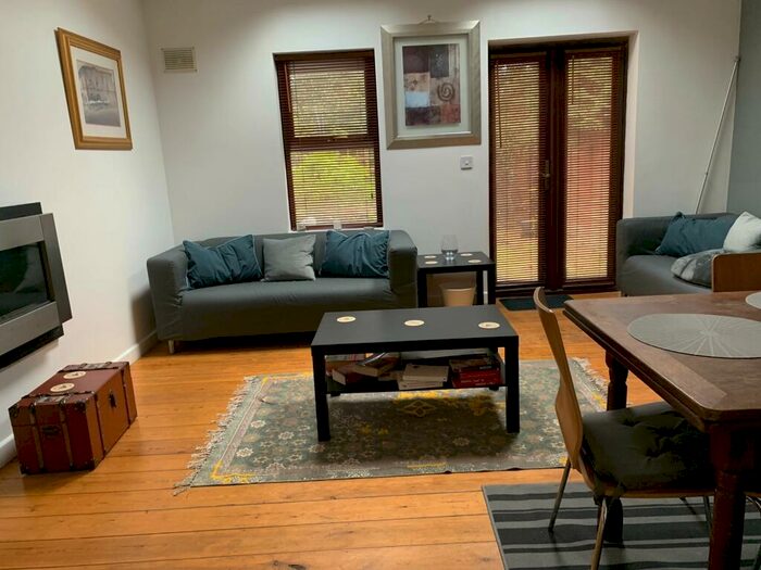 4 Bedroom Flat To Rent In Amersham Road, New Cross, SE14