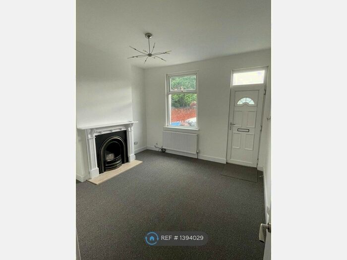 2 Bedroom Terraced House To Rent In Peel Street, Stockport, SK2
