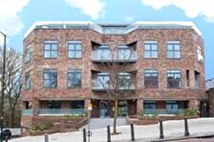 2 Bedroom Apartment To Rent In Muswell Hill, Muswell Hill, London, N10