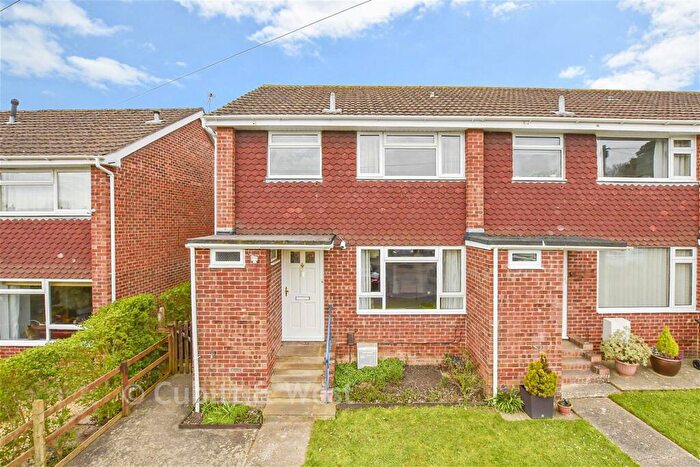 3 Bedroom End Of Terrace House For Sale In Wraysbury Park Drive, Emsworth, Hampshire, PO10