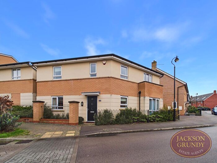 4 Bedroom Detached House For Sale In Einstein Crescent, Timken, NN5