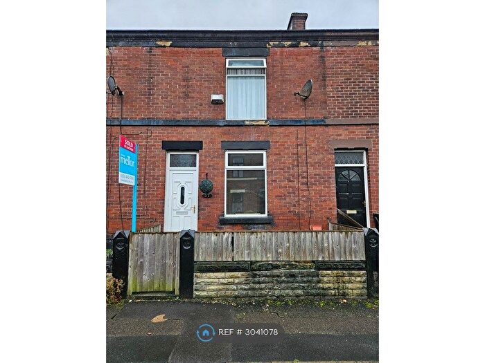 2 Bedroom Terraced House To Rent In Victoria St, Manchester, M26