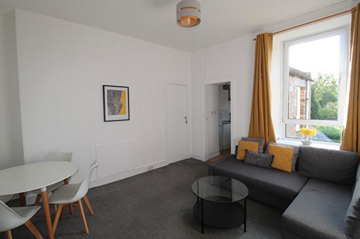 4 Bedroom Flat To Rent In Elmfield Avenue, First Floor, AB24