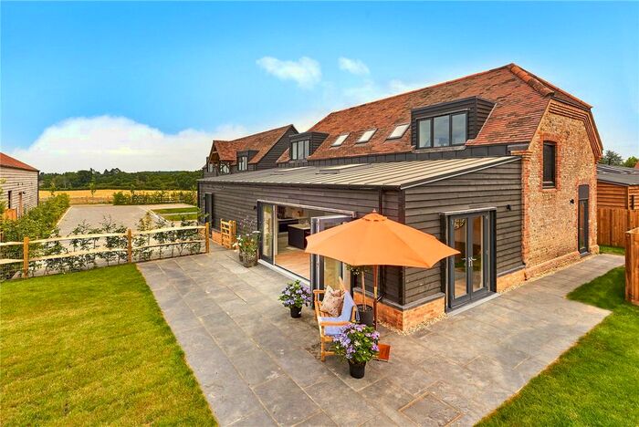 4 Bedroom Detached House For Sale In Forge Barn, Pitt Lane, Frensham, Farnham, Surrey, GU10