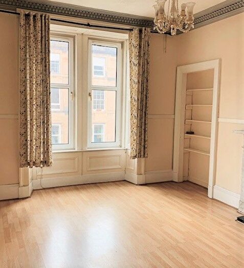 2 Bedroom Flat To Rent In Brougham Street, Bruntsfield, Edinburgh, EH3