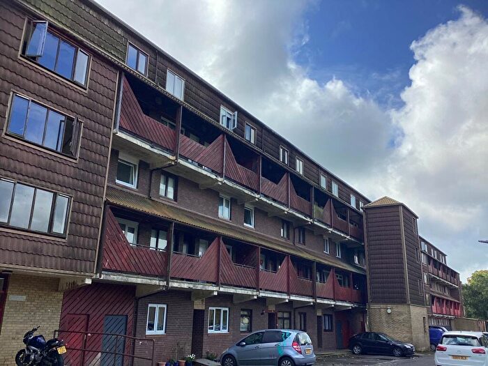 2 Bedroom Flat To Rent In Braehead Road, Cumbernauld, North Lanarkshire, G67