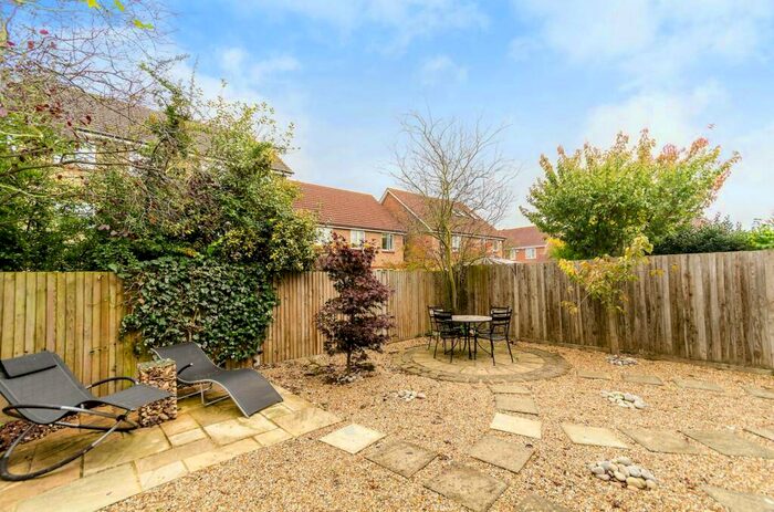 4 Bedroom Detached House To Rent In Manston Grove, North Kingston, Kingston Upon Thames, KT2