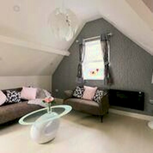 2 Bedroom Flat To Rent In Richmond Parc, Richmond Road, Cardiff, CF24