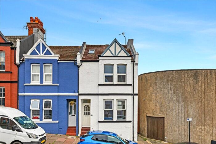 3 Bedroom End Of Terrace House For Sale In Blaker Street, Brighton, East Sussex, BN2