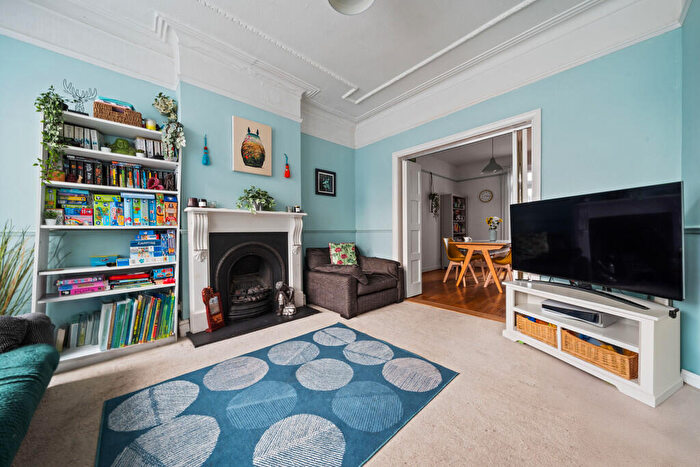 3 Bedroom End Of Terrace House For Sale In Cowper Gardens, Wallington, SM6