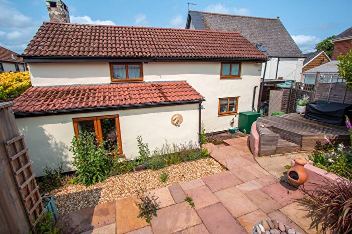 1 Bedroom Detached House For Sale In Church Road, Whimple, EX5