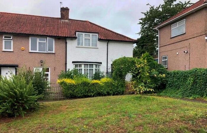 3 Bedroom Terraced House To Rent In Briar Walk, Edgware, Greater London, HA8
