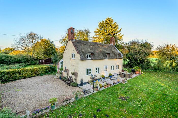 2 Bedroom Detached House For Sale In Manor Farm, Kerdiston, Norfolk, NR10