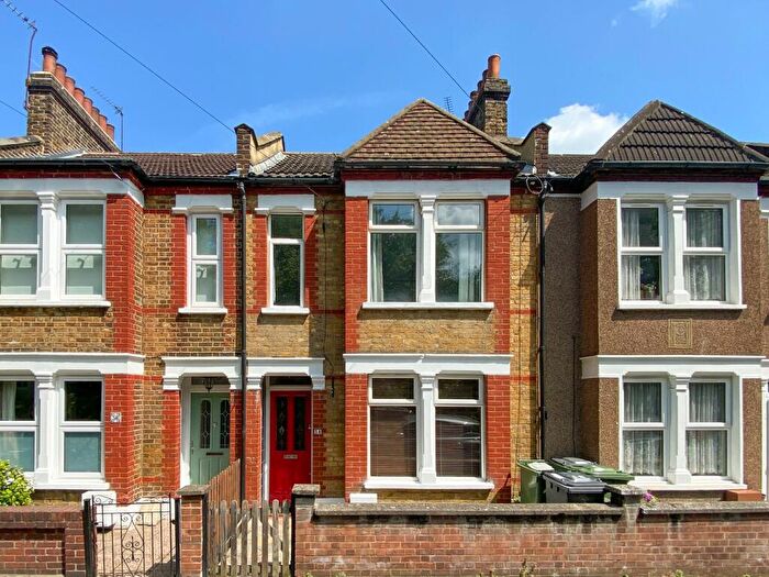 3 Bedroom Terraced House To Rent In Fernbrook Road, Hither Green, London, SE13