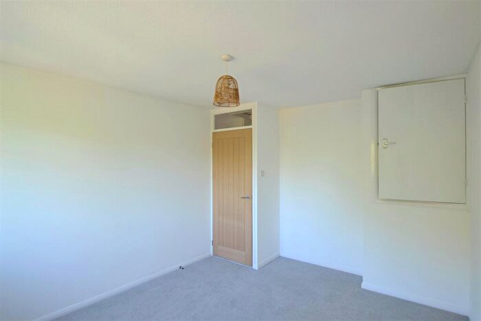 2 Bedroom Semi-Detached House For Sale In Fern Close, Brentry, Bristol, Somerset, BS10