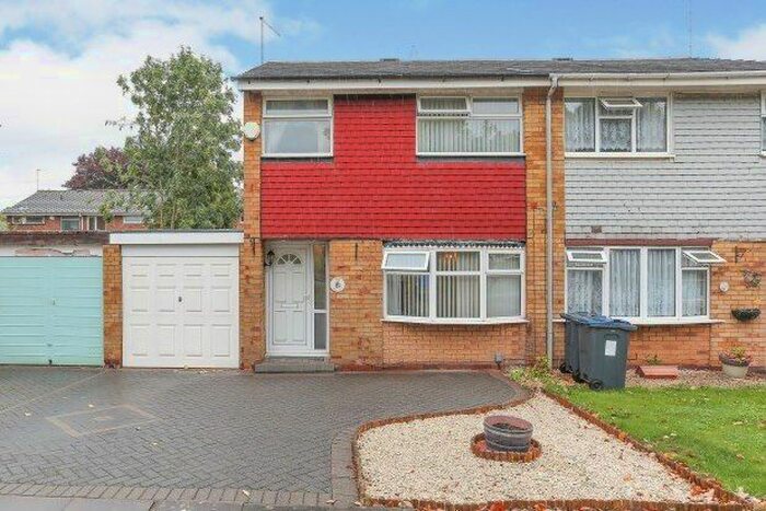 3 Bedroom Property To Rent In Bromford Drive, Birmingham B36