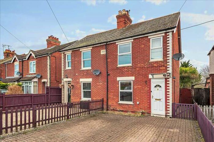 3 Bedroom Semi-Detached House To Rent In Vigo Road, Andover, SP10