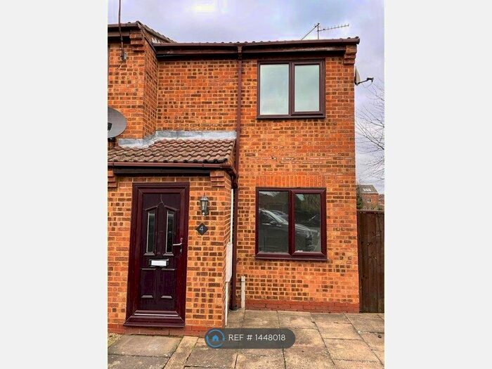 2 Bedroom End Of Terrace House To Rent In Bonham Court, Kettering, NN16