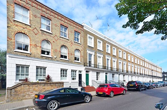 2 Bedroom Flat To Rent In Princedale Road, Holland Park, London, W11
