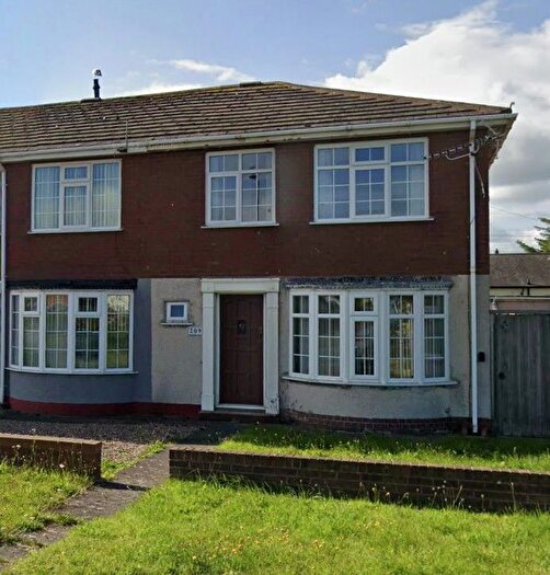 3 Bedroom Terraced House To Rent In Victoria Road, Prestatyn, LL19