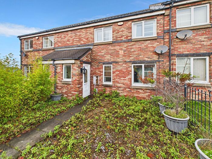 4 Bedroom Terraced House For Sale In Bensham Road, Gateshead, Tyne And Wear, NE8