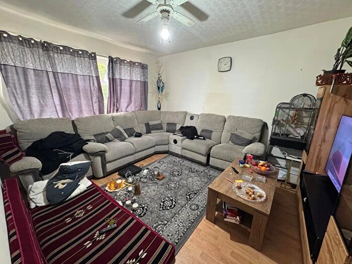 3 Bedroom Terraced House For Sale In Woodlands Street, Manchester, M8