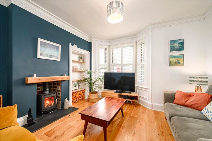3 Bedroom Terraced House For Sale In Inchview Terrace, Edinburgh, Midlothian, EH7
