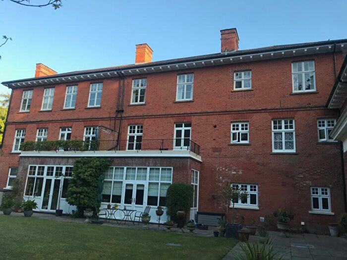 2 Bedroom Flat To Rent In Daneswood, Heath Lane, Woburn Sands, Milton Keynes, MK17